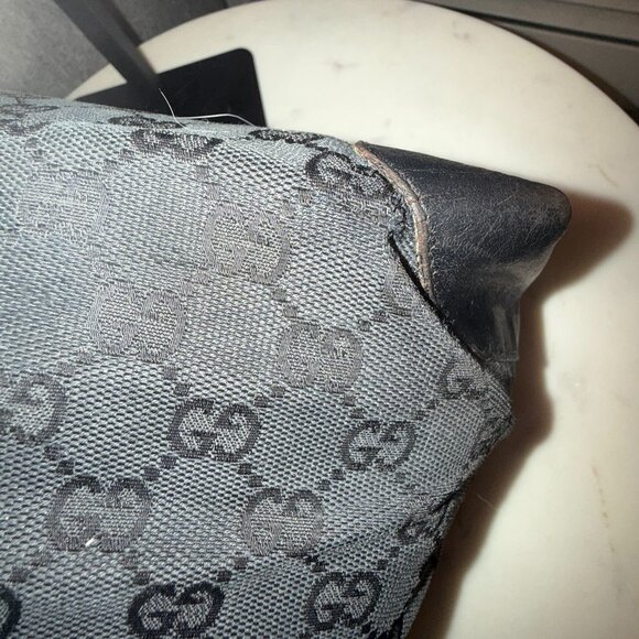 GUCCI Vintage Signature GG Canvas/Leather Tote Bag (REHAB- NEEDS SOME LOVE) - Picture 6 of 16